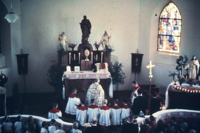 1961 Fronleichnamsprozession-Schlusssegen